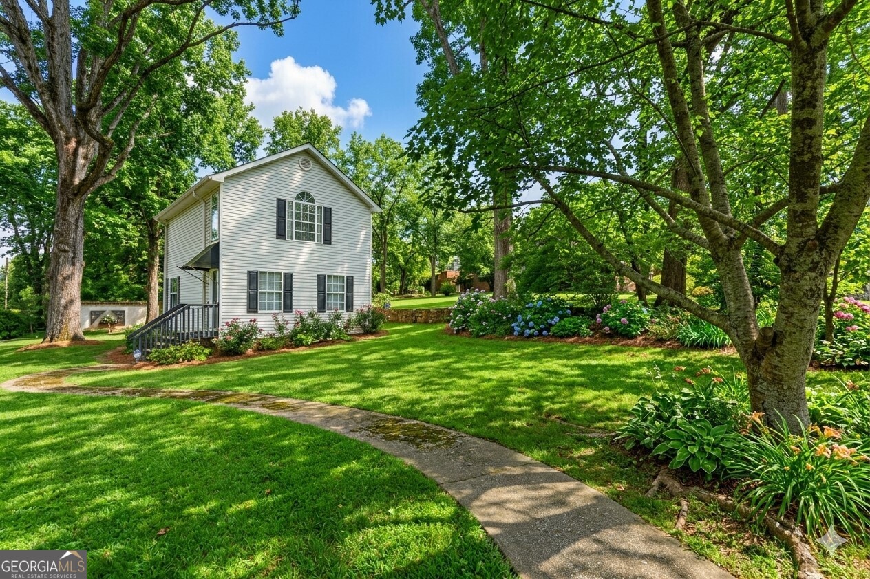 1326 Park Hill Drive