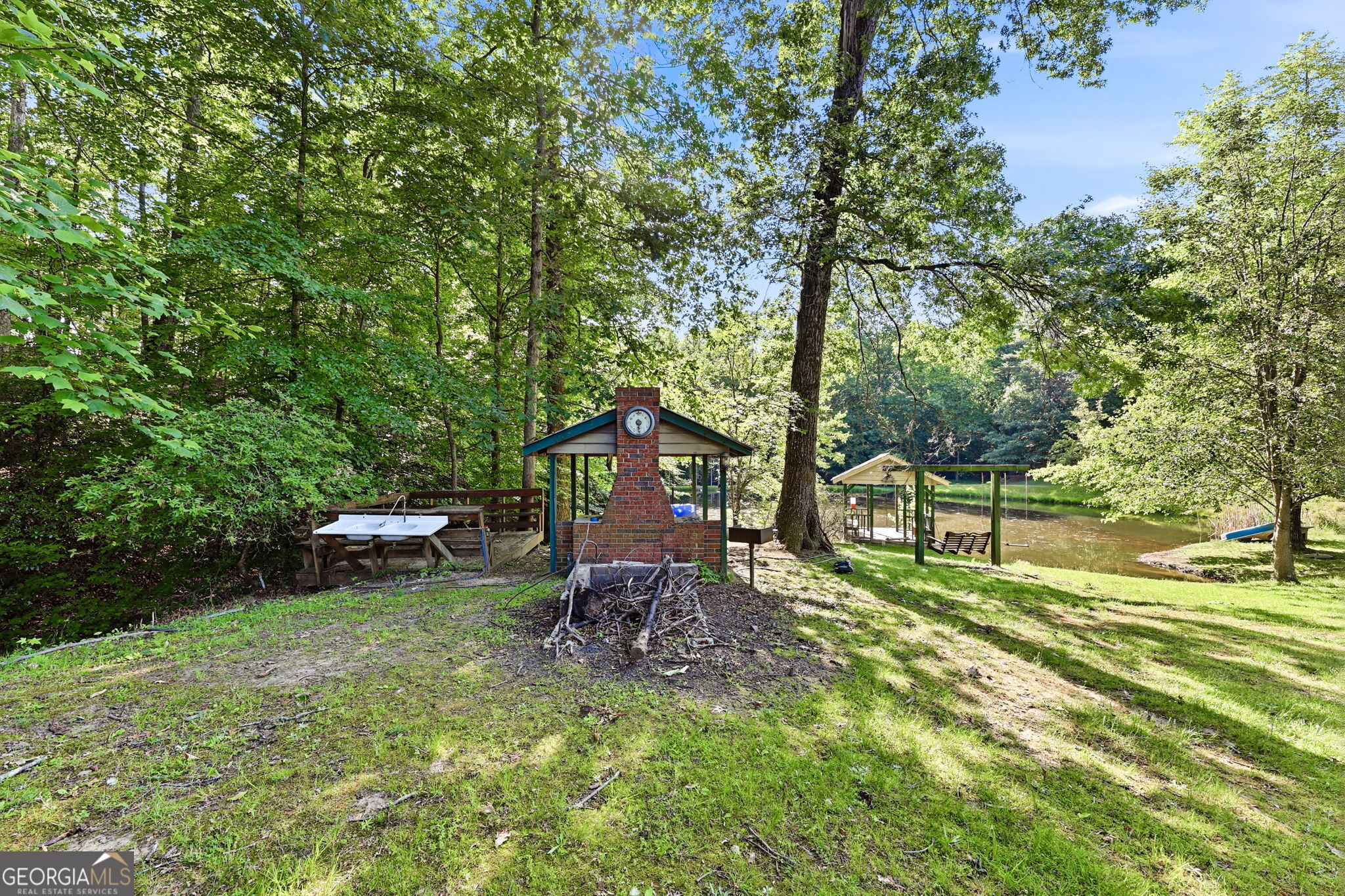 4703 Mount Vernon Roads