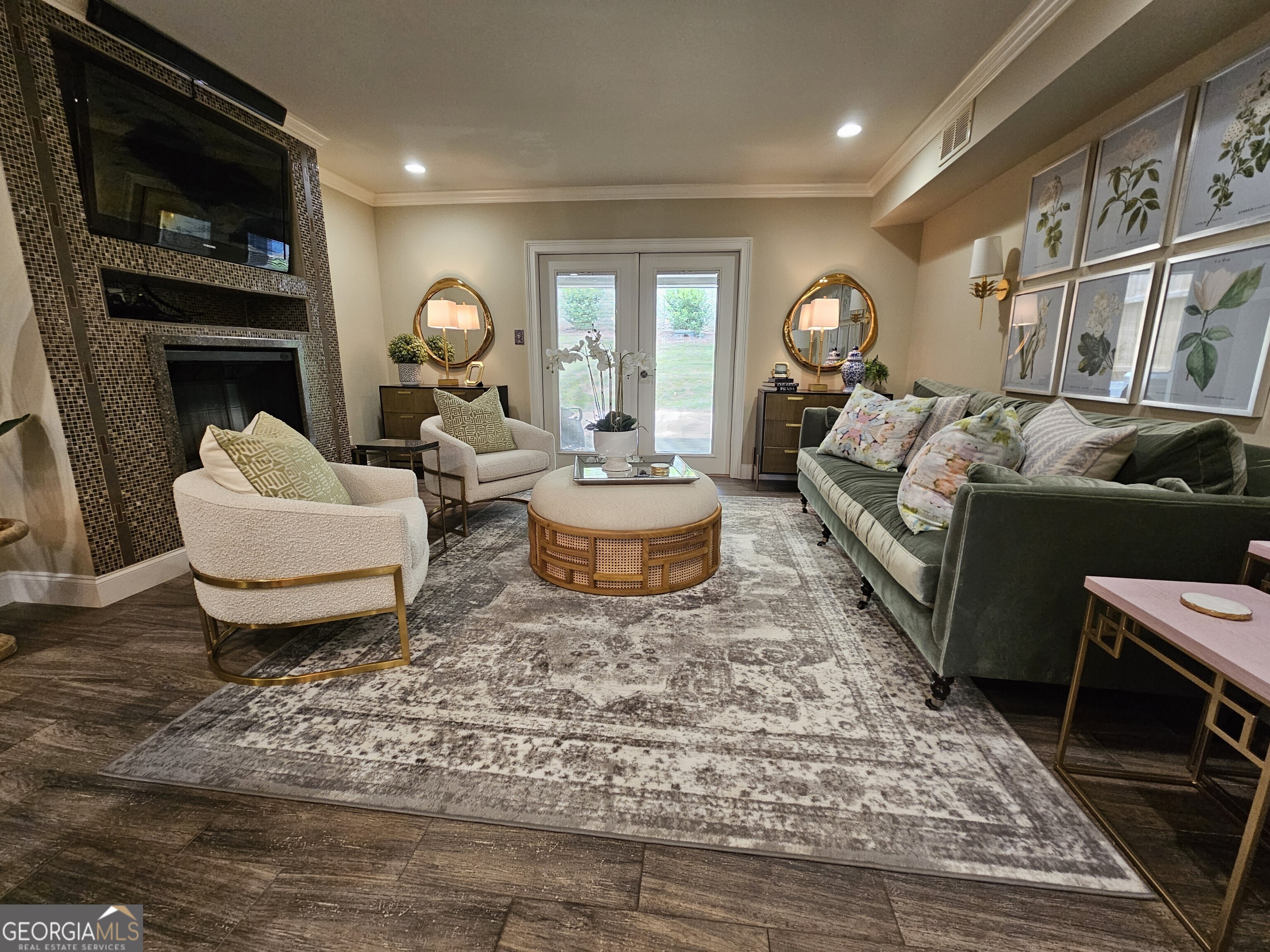 1085 Holly Drive UNIT 2