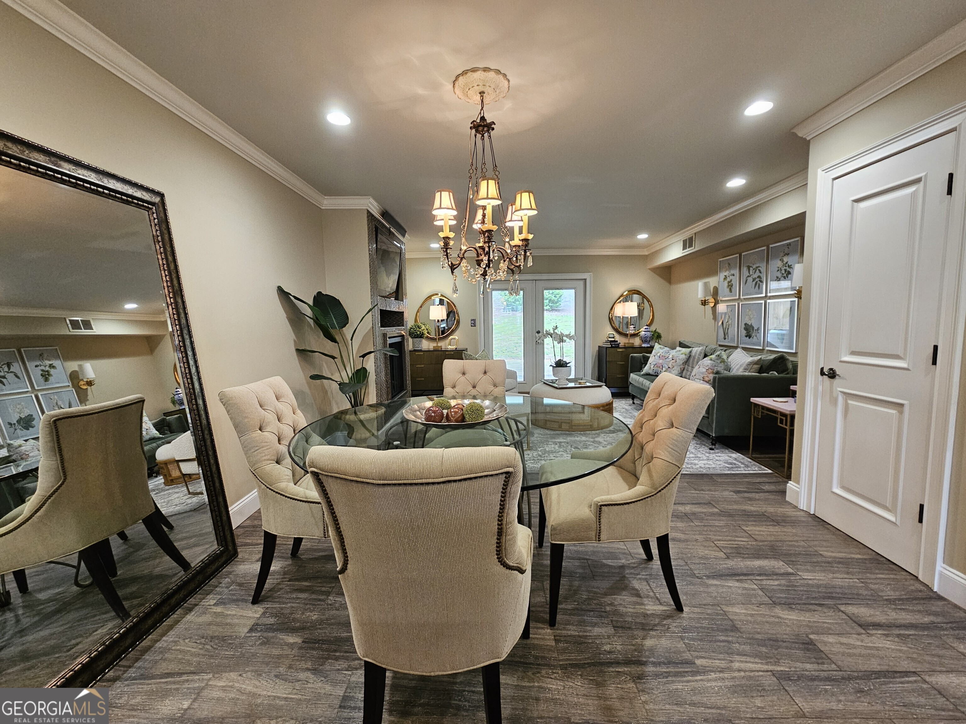 1085 Holly Drive UNIT 2
