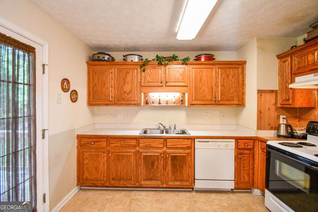3864 Amber Glen Lane