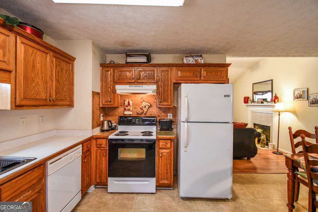 3864 Amber Glen Lane