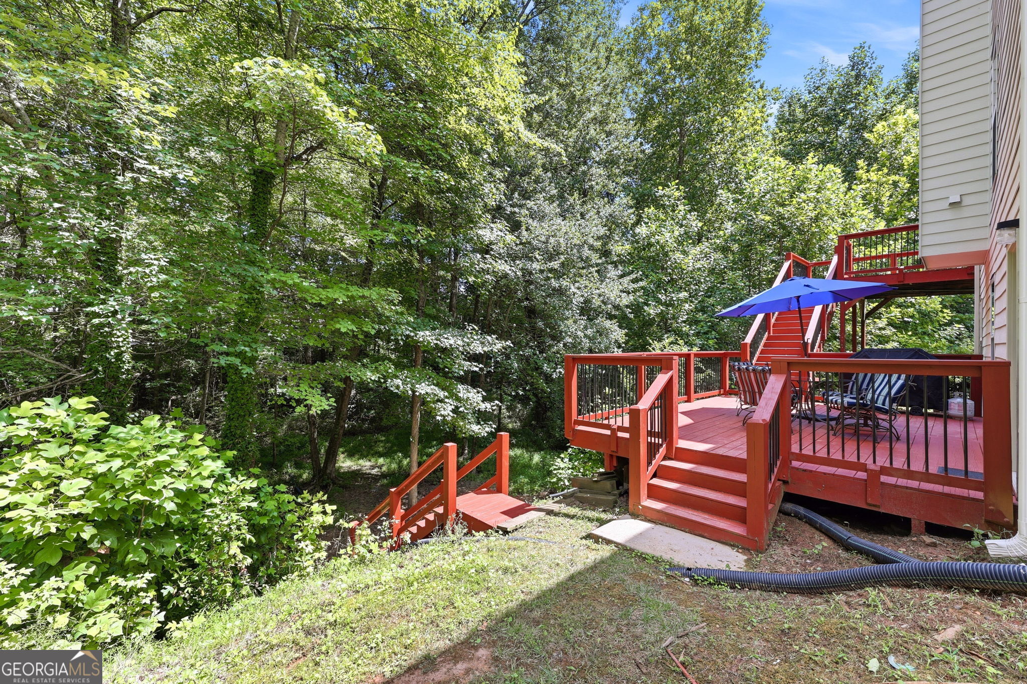 3970 Walnut Grove Way