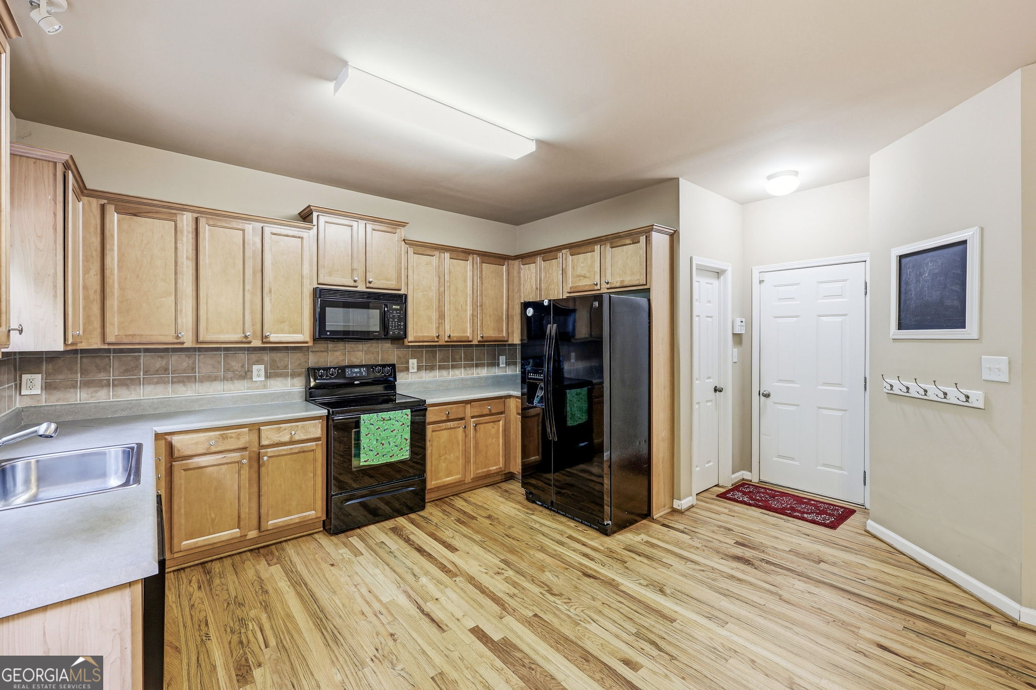 3970 Walnut Grove Way