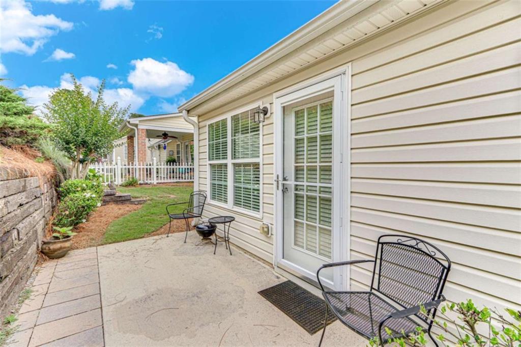 936 Village View Circle