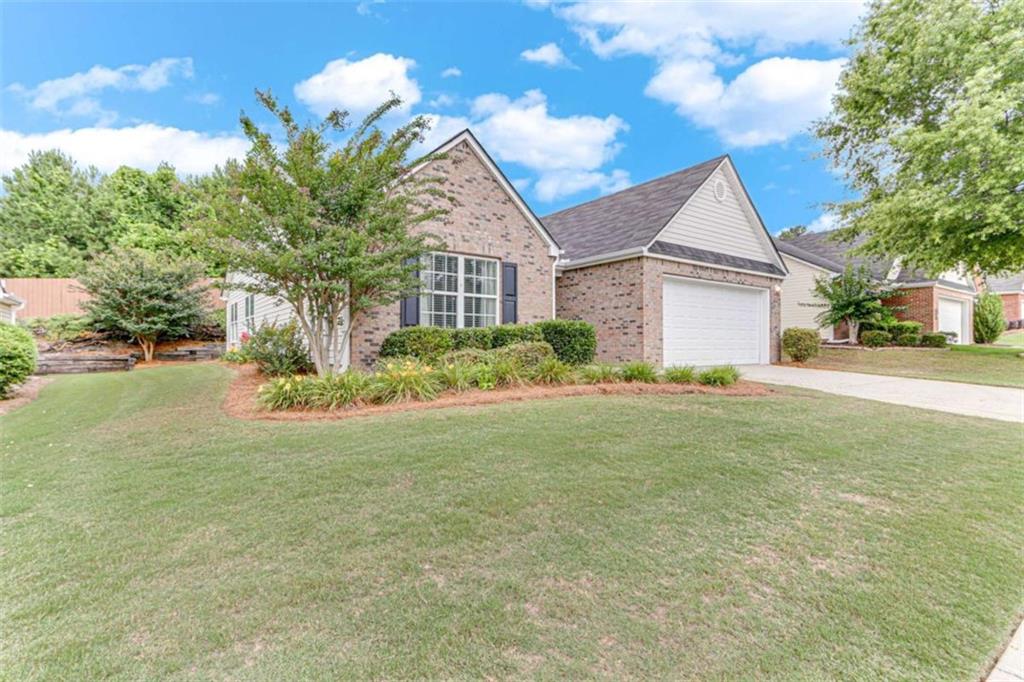 936 Village View Circle