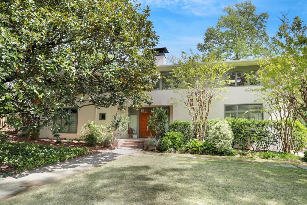 1211 Oakdale Road