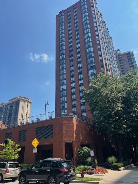 899 S Plymouth Court Unit: 910