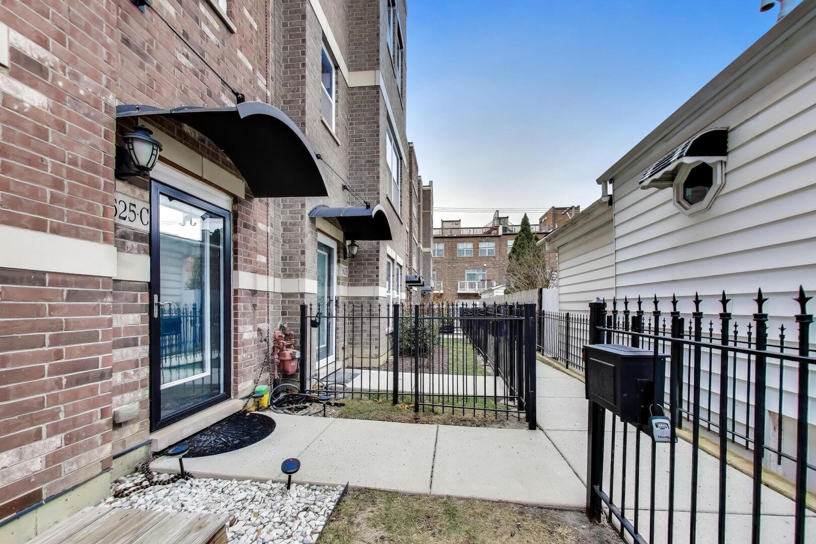 3625 S Morgan Street Unit: C