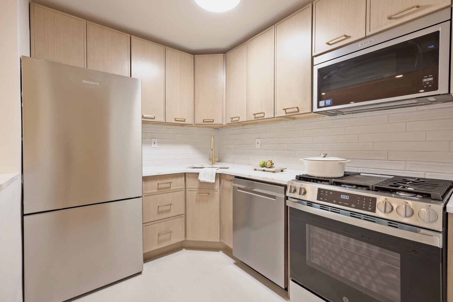 415 BEVERLY Road 1R