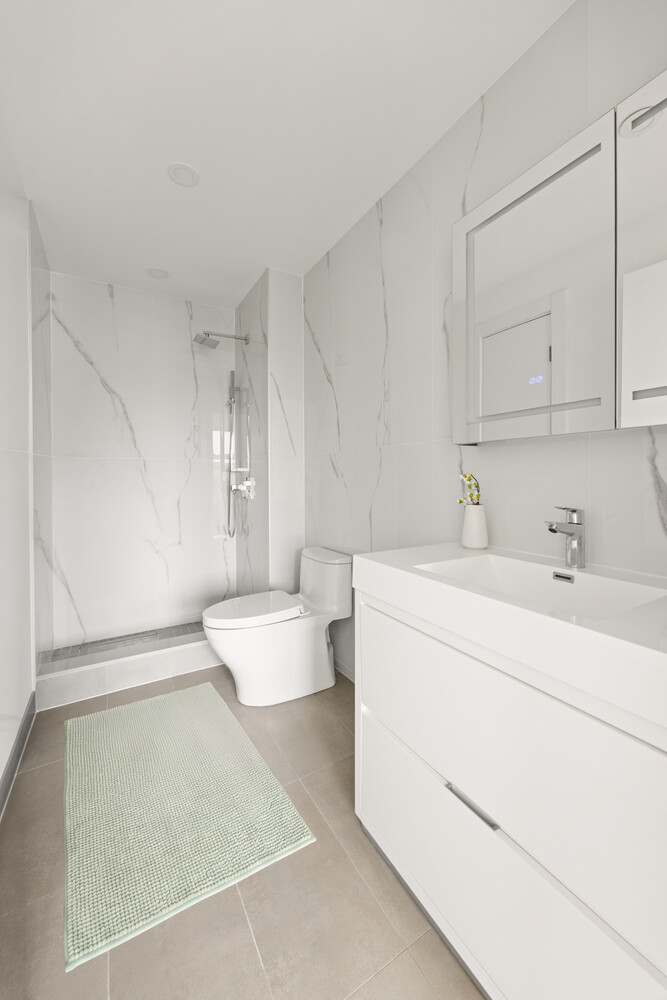 379 OCEAN Parkway 6A