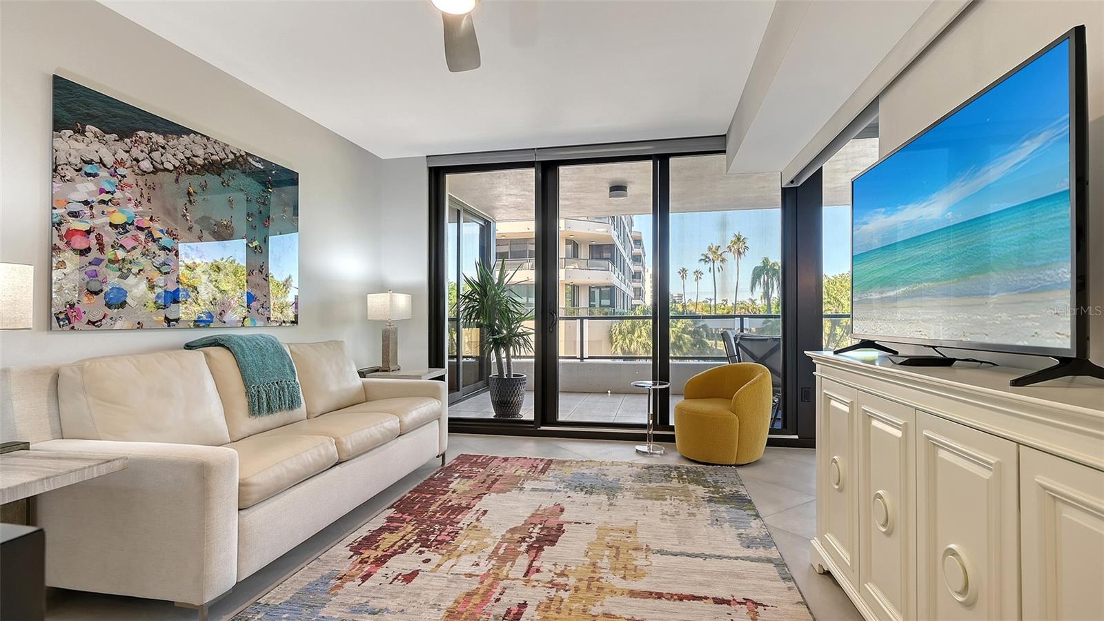 565 SANCTUARY DR #A203