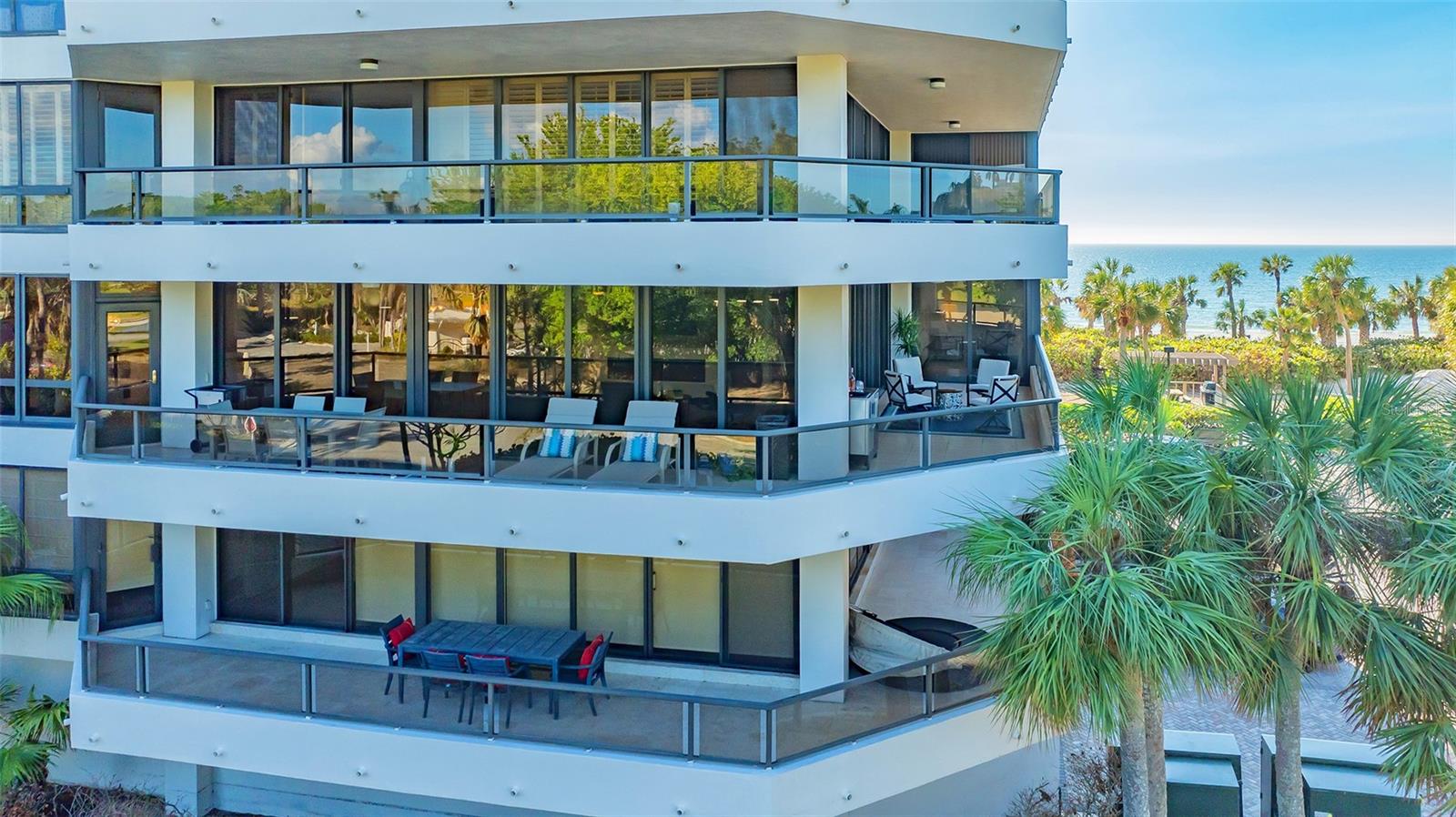 565 SANCTUARY DR #A203