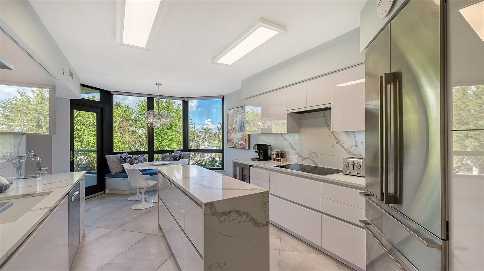 565 SANCTUARY DR #A203