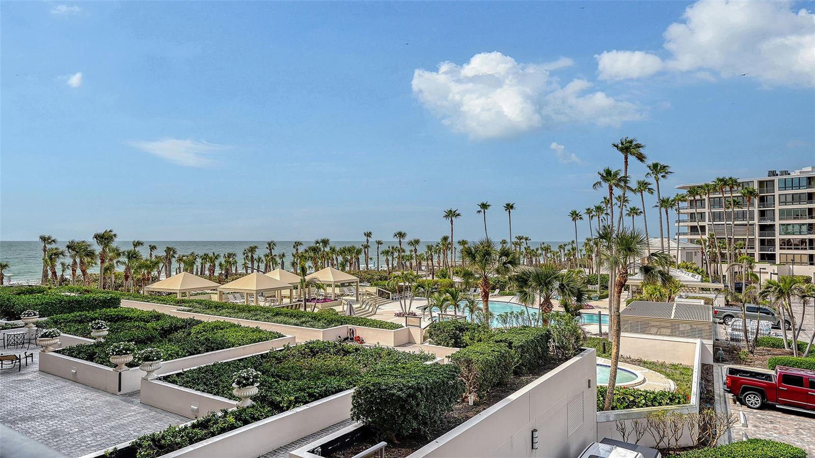 535 SANCTUARY DR #A202