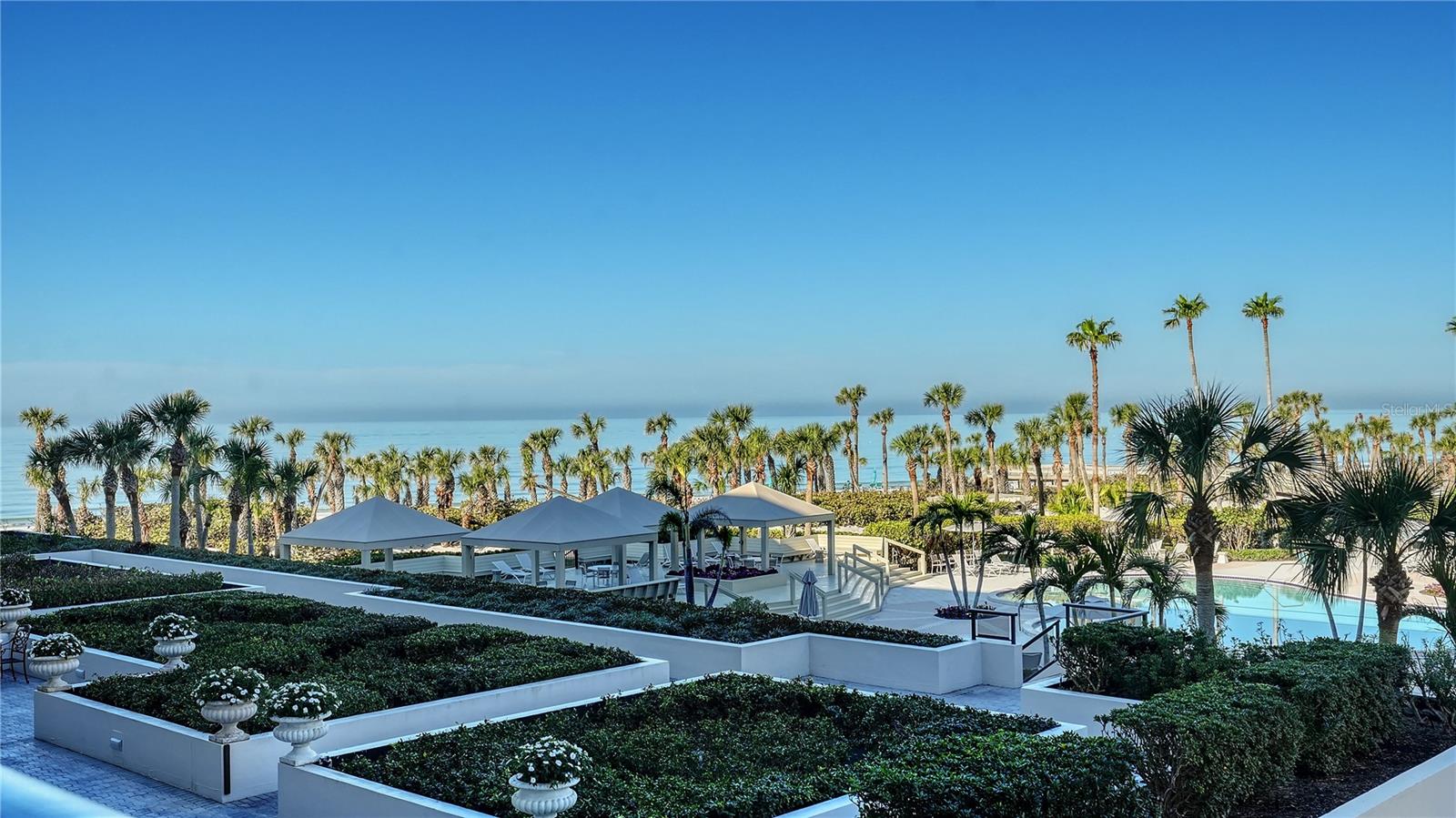 535 SANCTUARY DR #A202