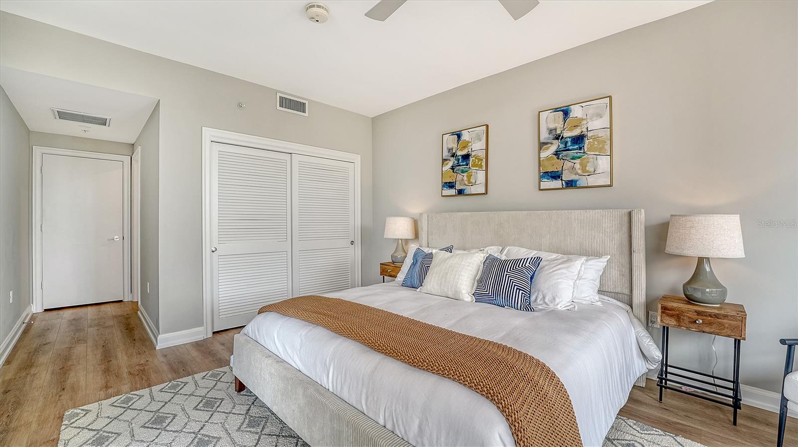 535 SANCTUARY DR #A202