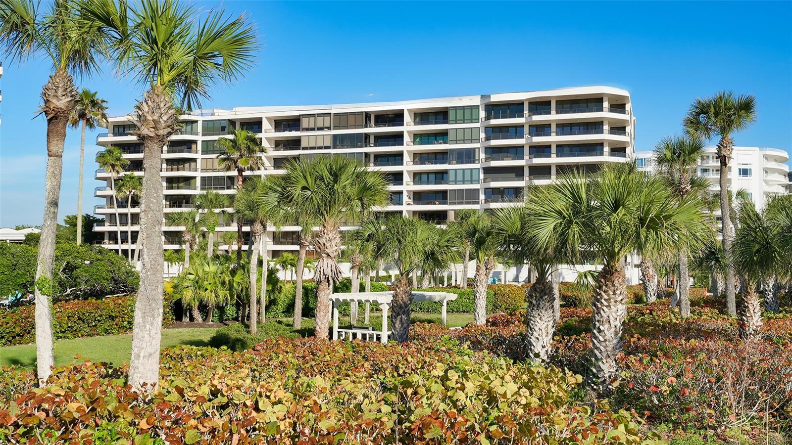 535 SANCTUARY DR #A202