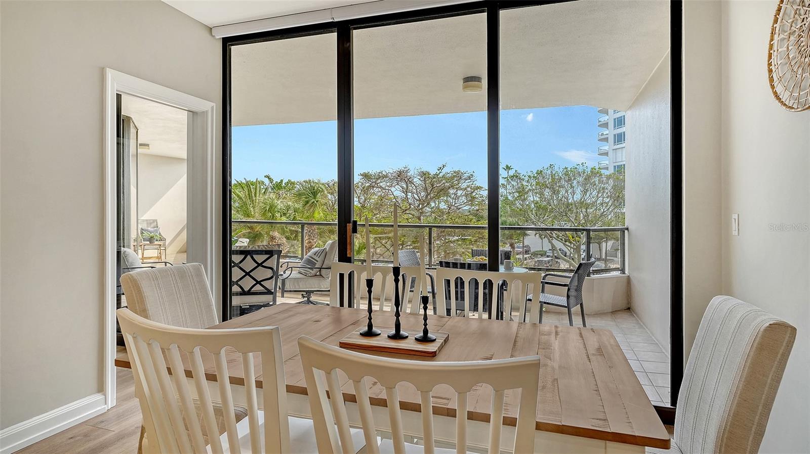 535 SANCTUARY DR #A202