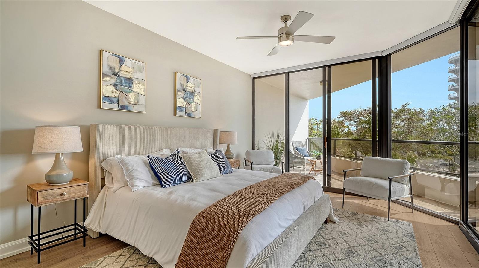 535 SANCTUARY DR #A202