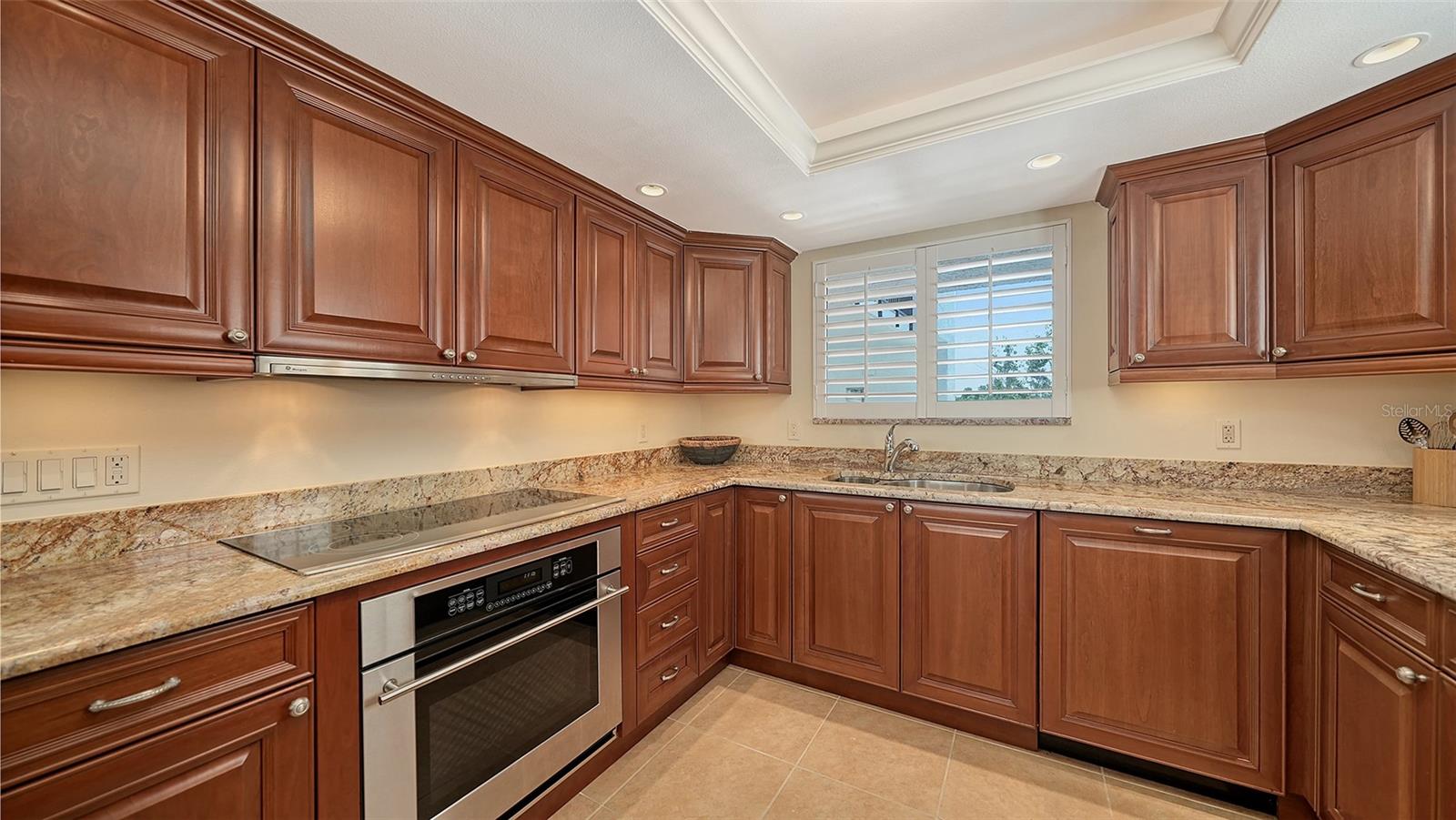 1445 GULF OF MEXICO DR #404