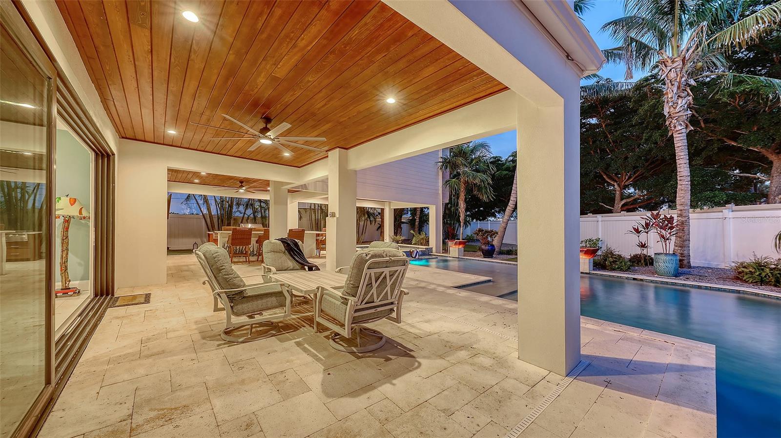 5005 GULF OF MEXICO DR #5
