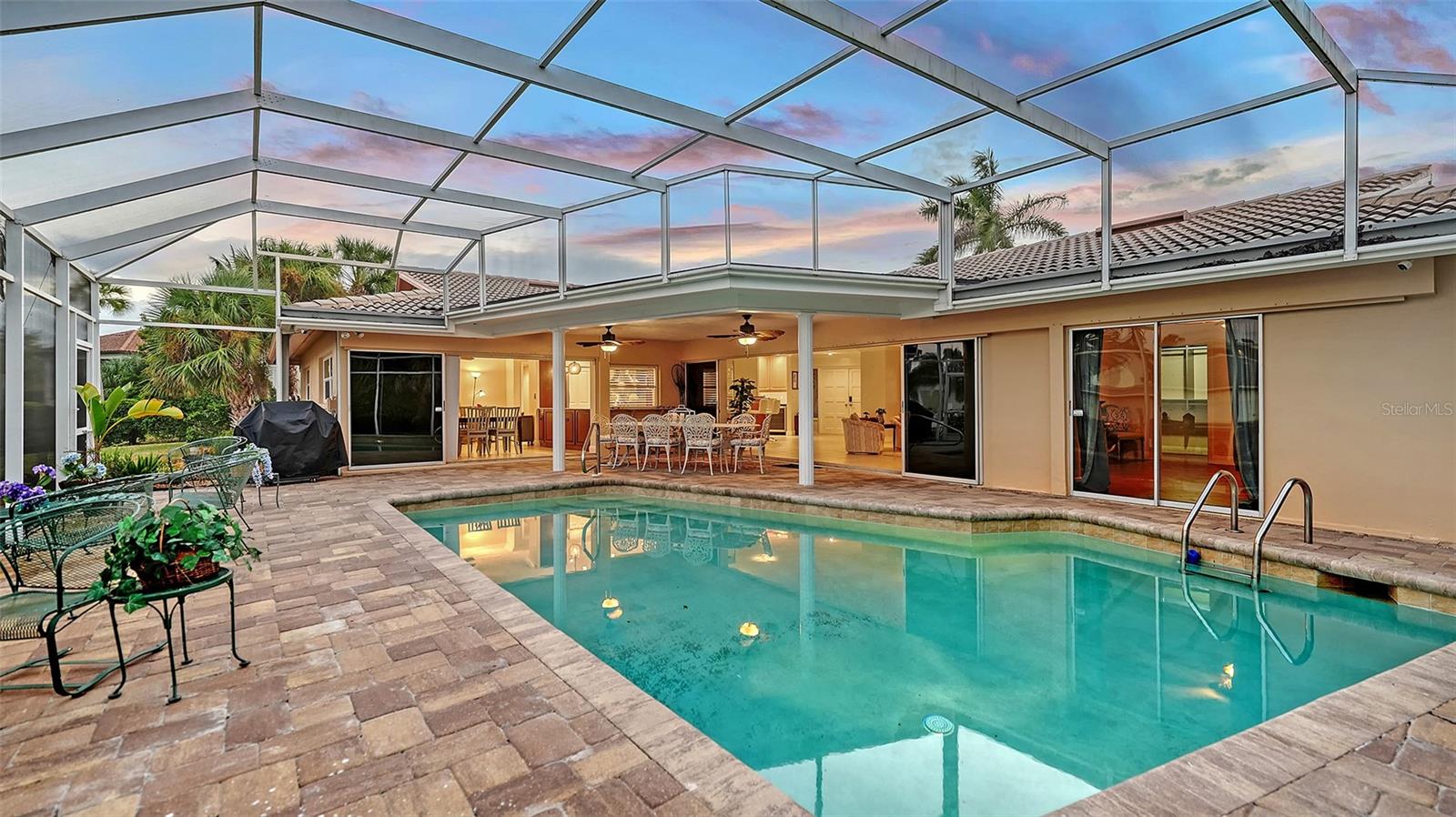 524 KETCH LN