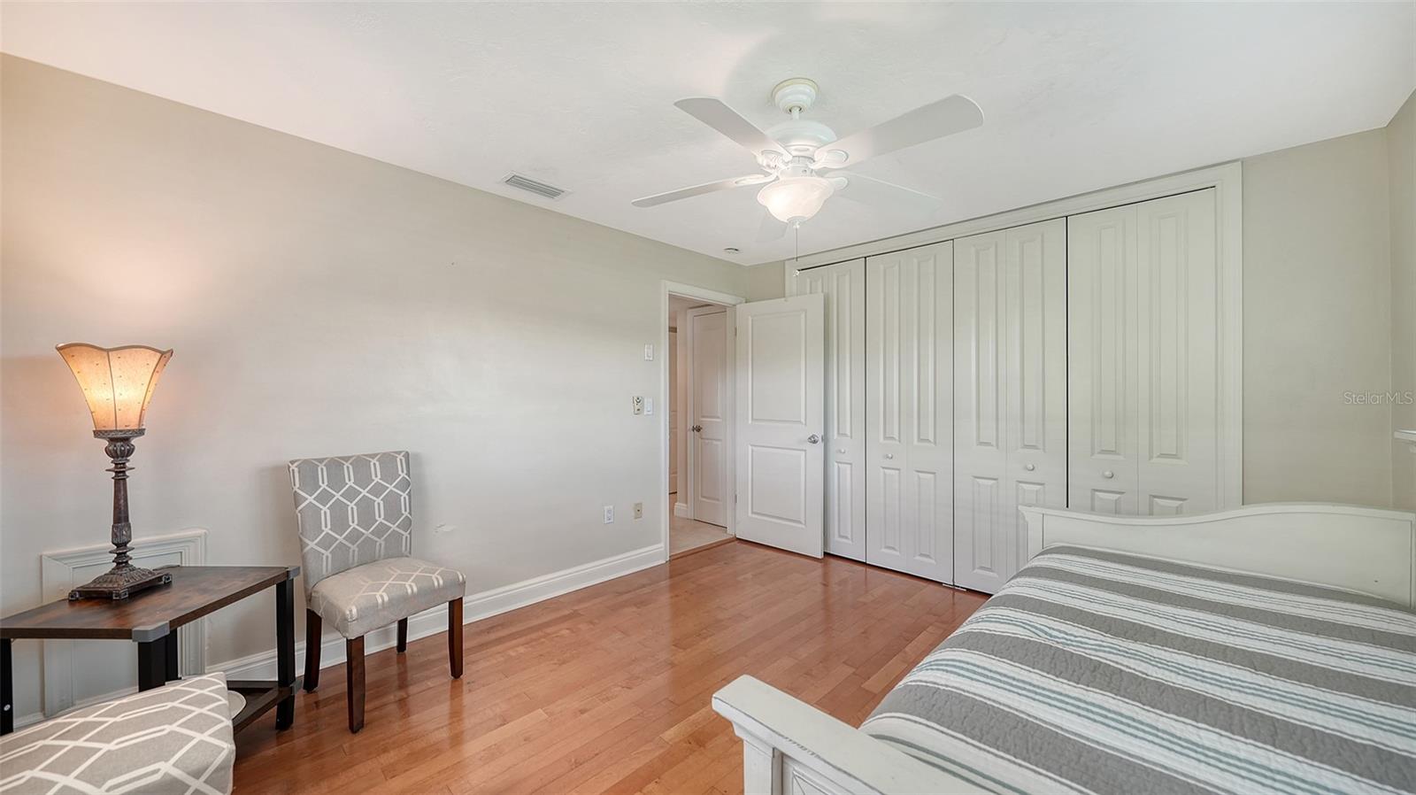 524 KETCH LN