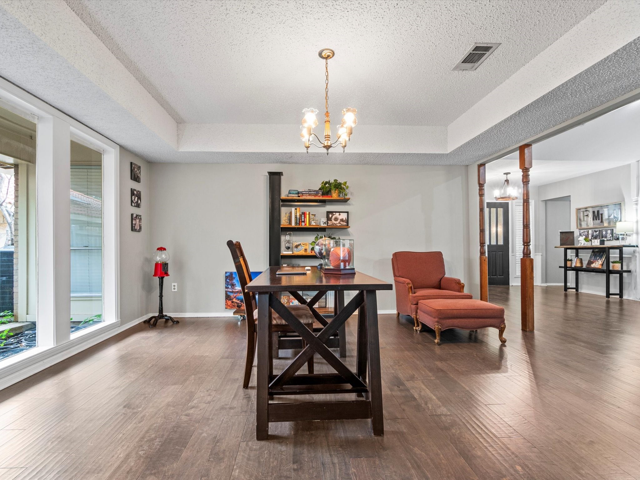 2109 Inverness Drive