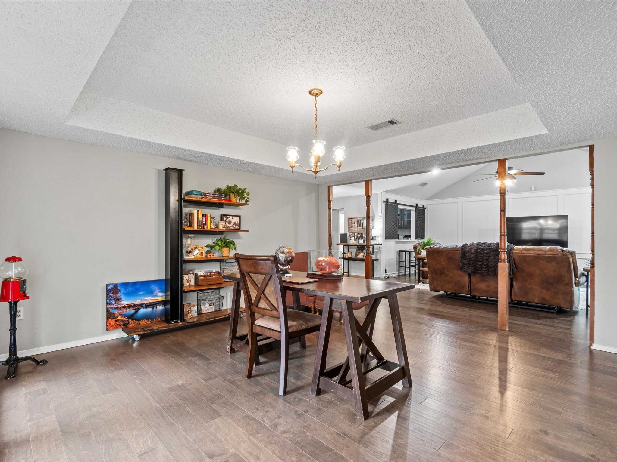 2109 Inverness Drive