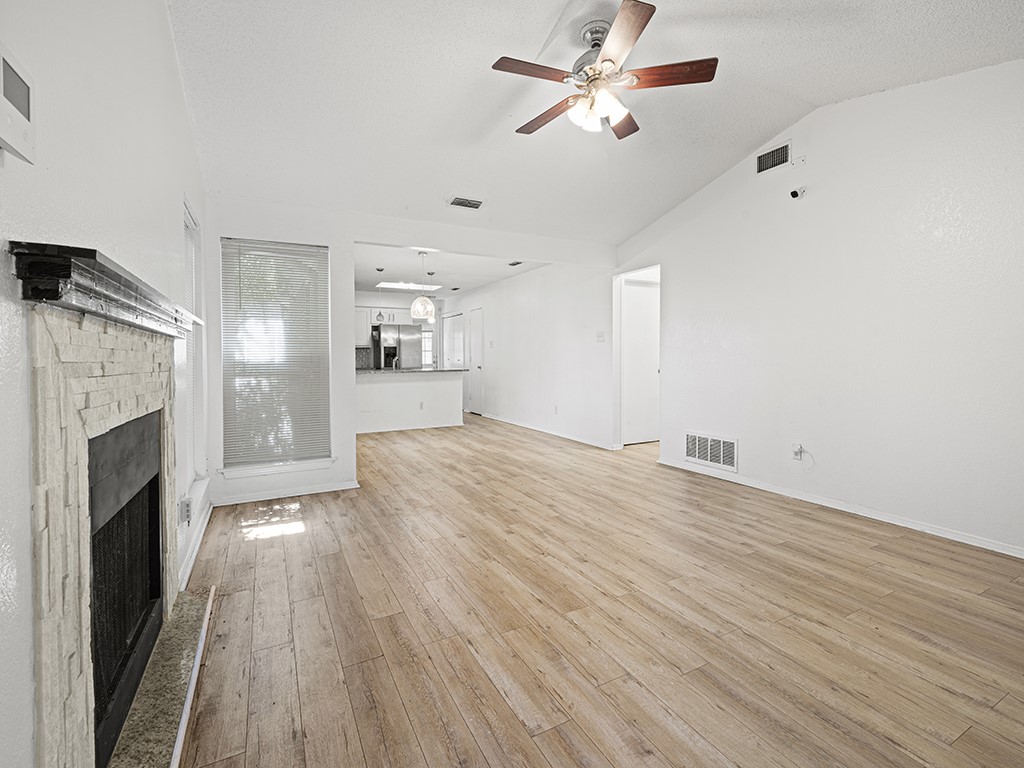 5814 Falconcrest Drive