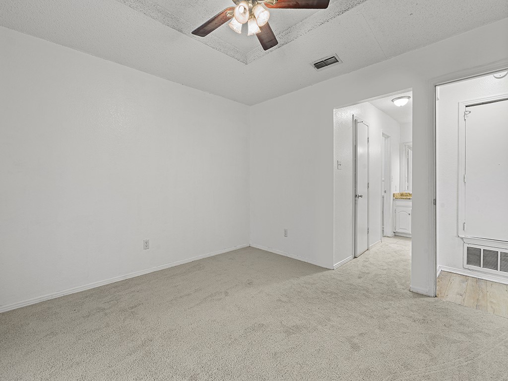 5814 Falconcrest Drive