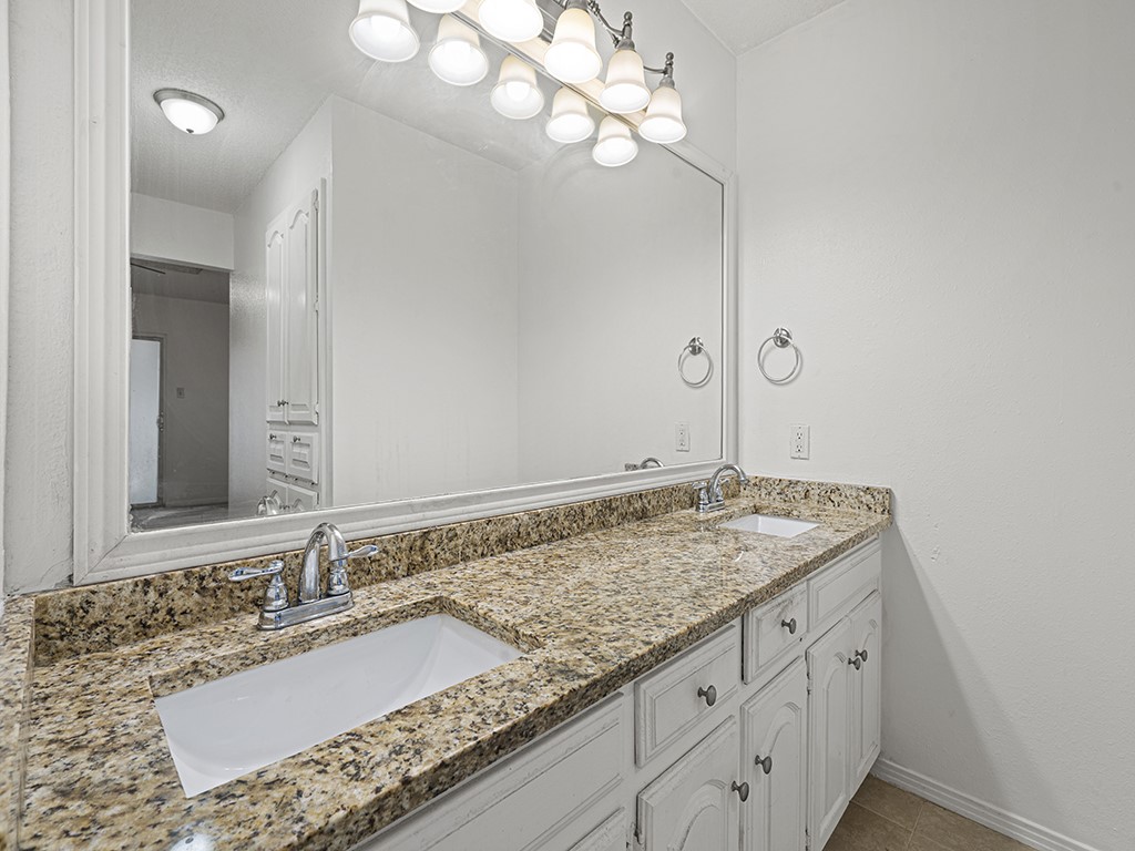 5814 Falconcrest Drive