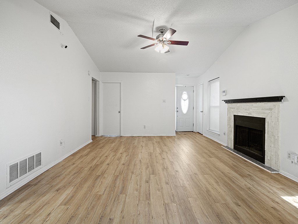 5814 Falconcrest Drive