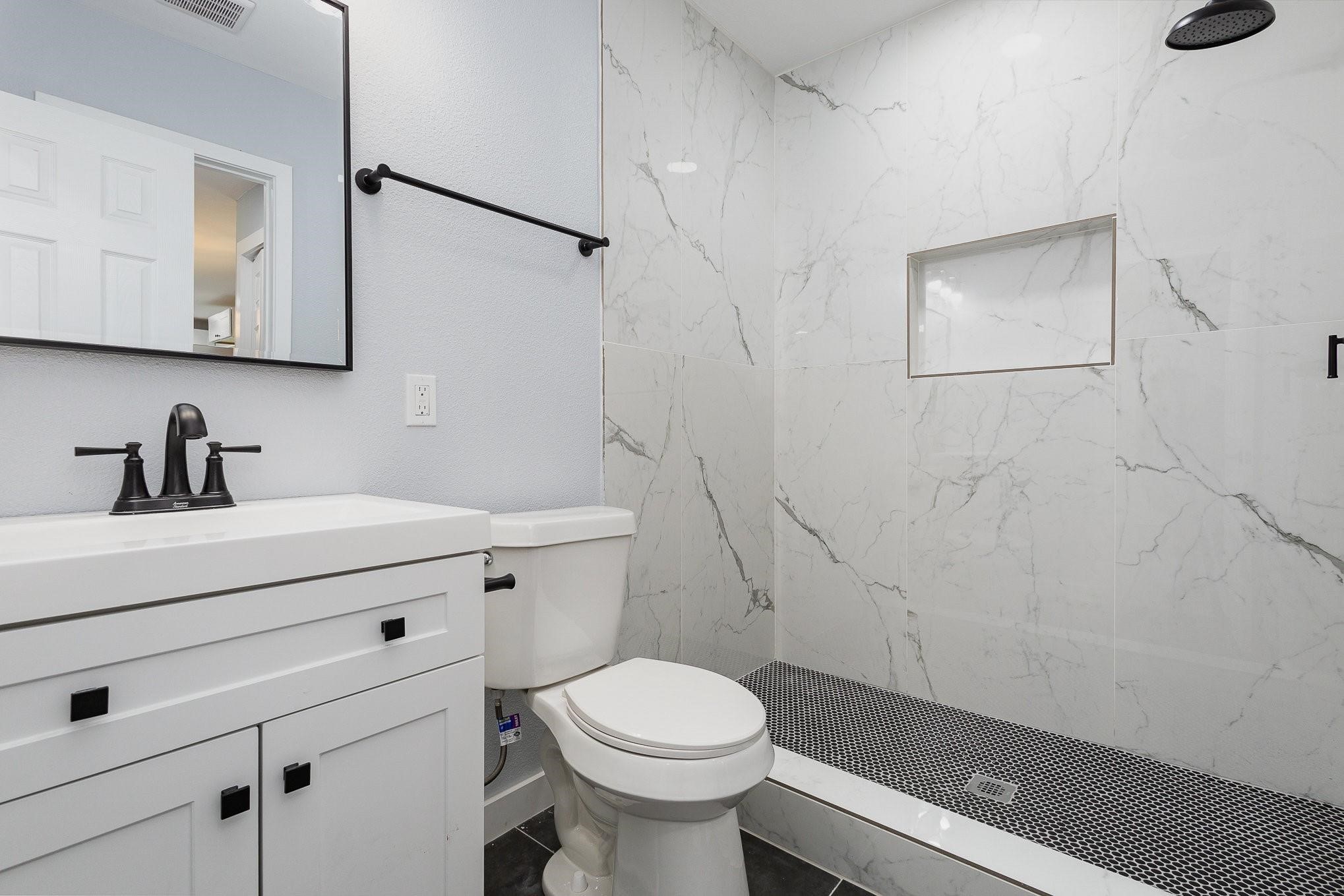 113 E Ridgewood Drive