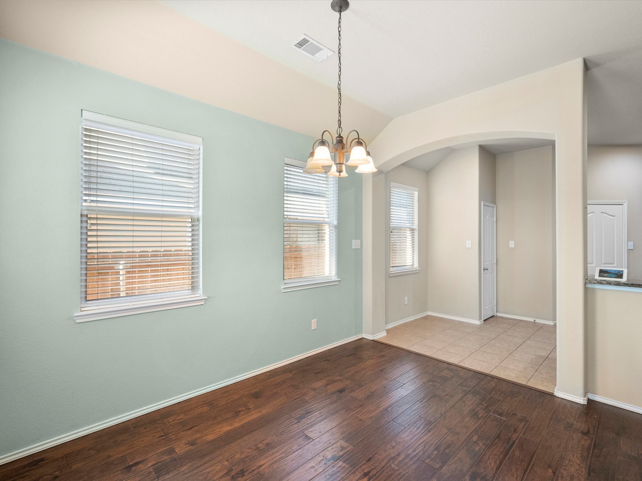 2733 Gardendale Drive