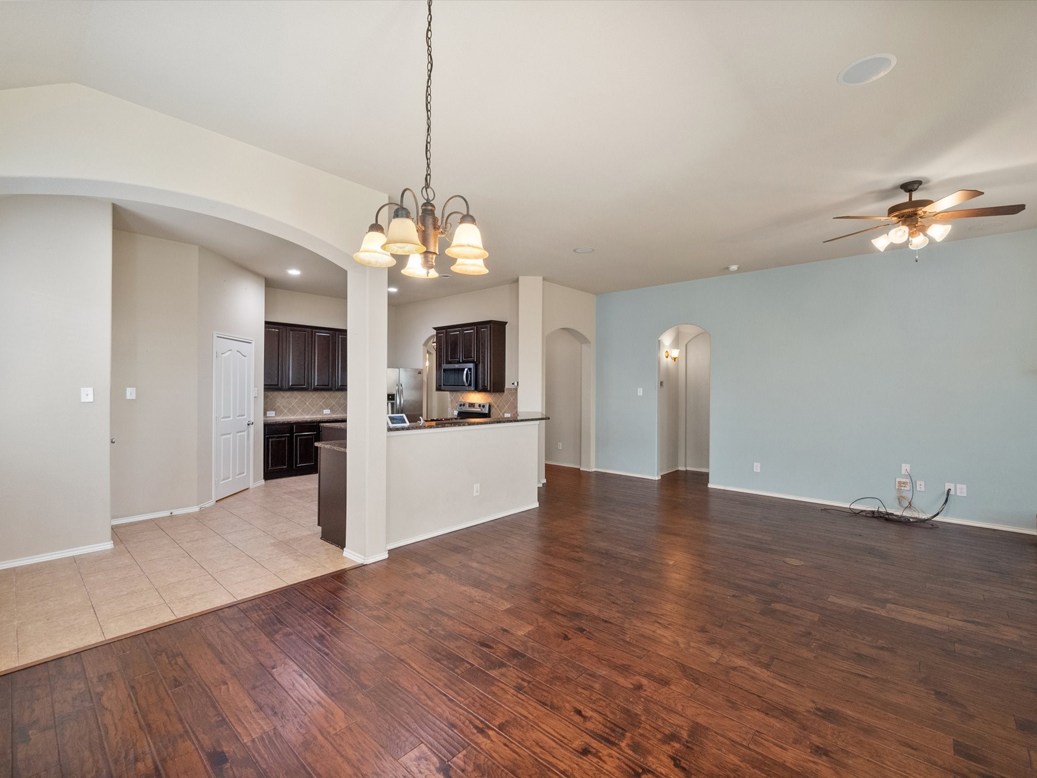 2733 Gardendale Drive