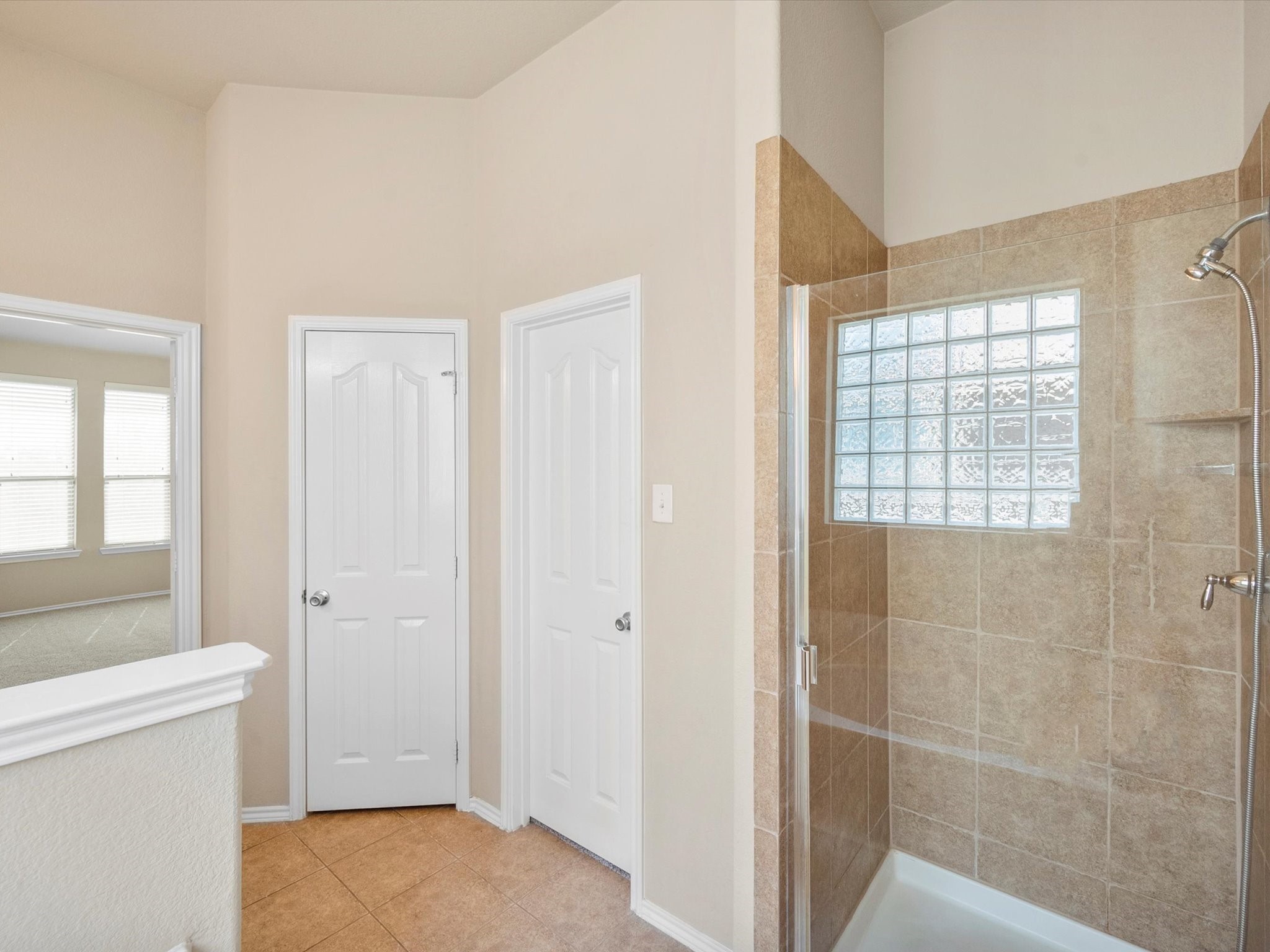 2733 Gardendale Drive