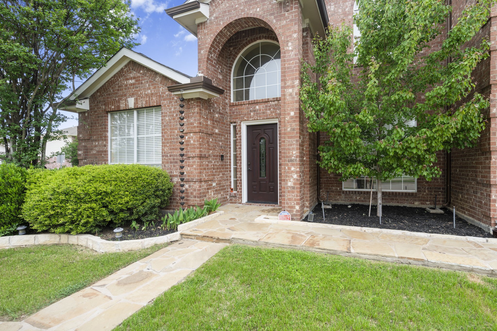 7405 Amsterdam Lane