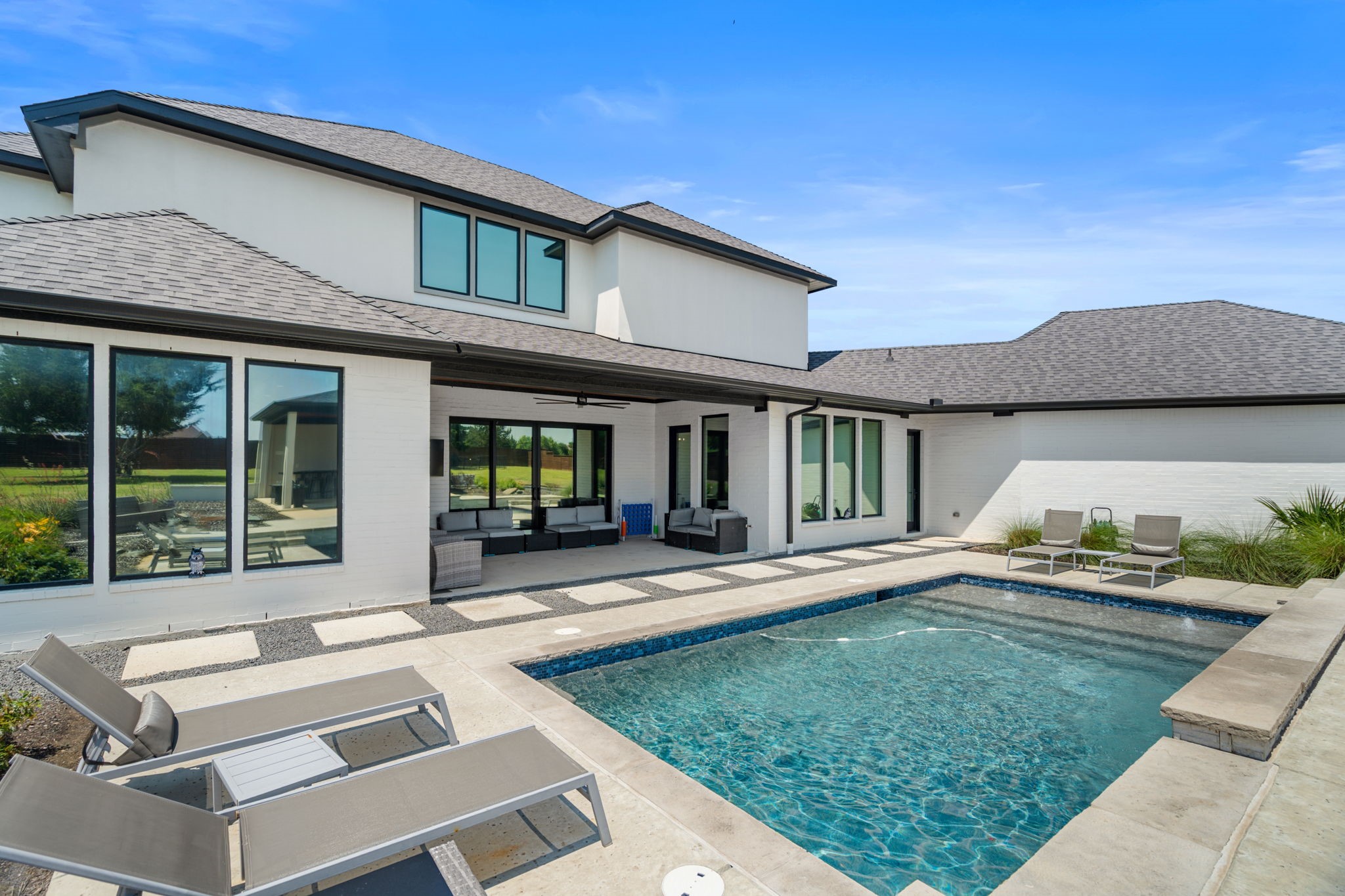 4940 Golden Bell Lane