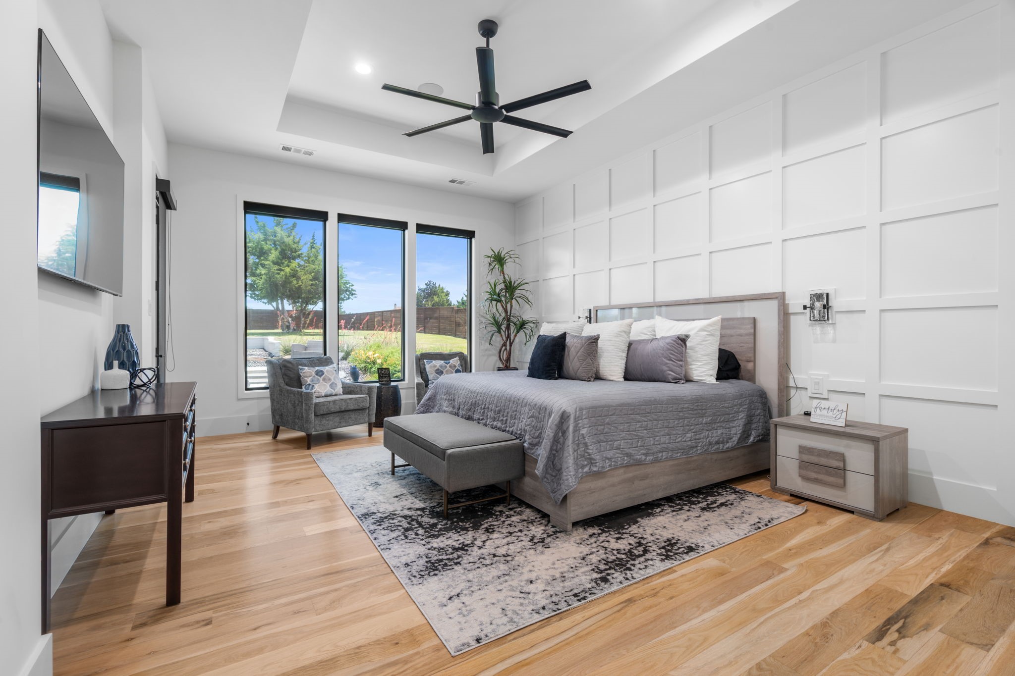 4940 Golden Bell Lane