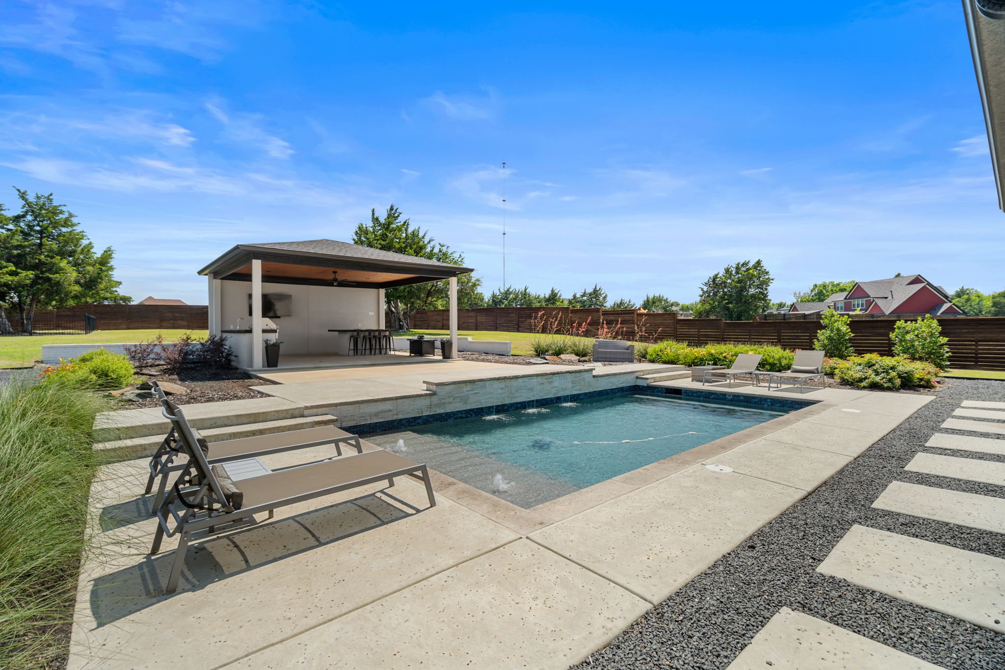 4940 Golden Bell Lane