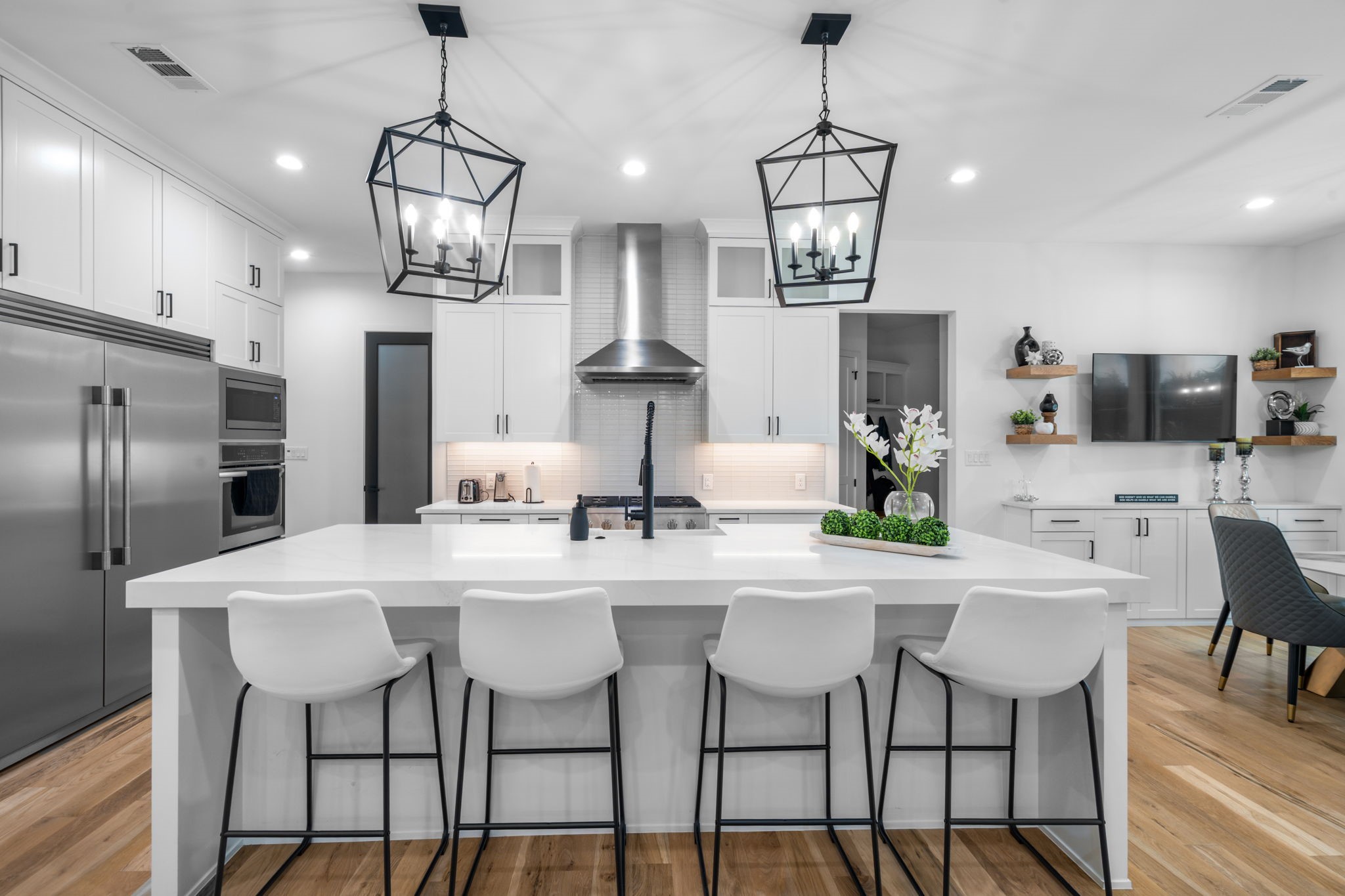 4940 Golden Bell Lane