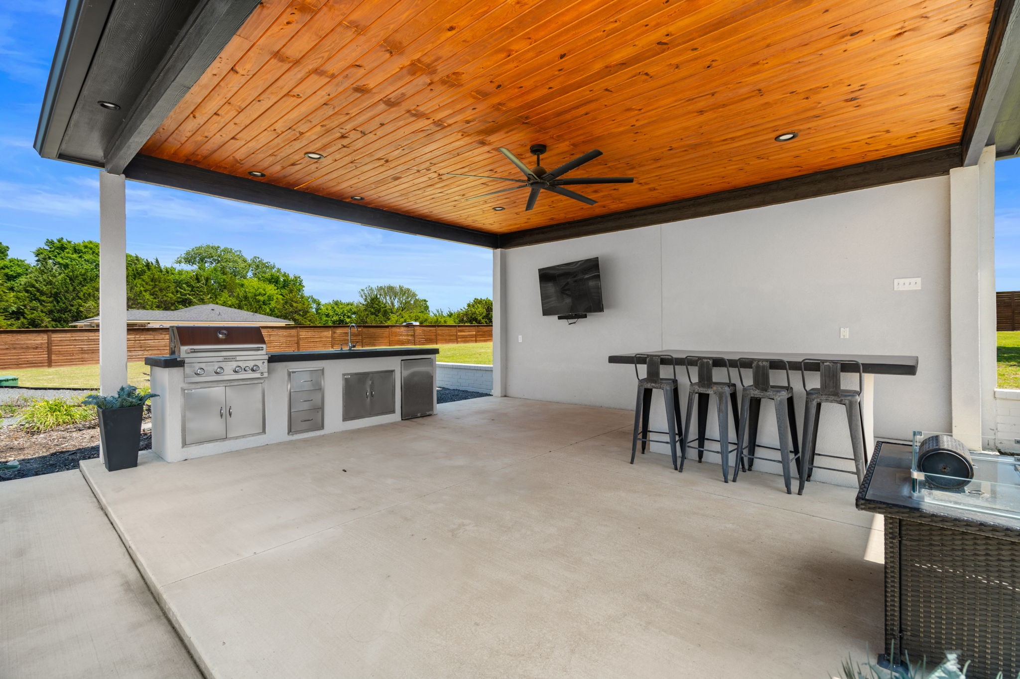 4940 Golden Bell Lane