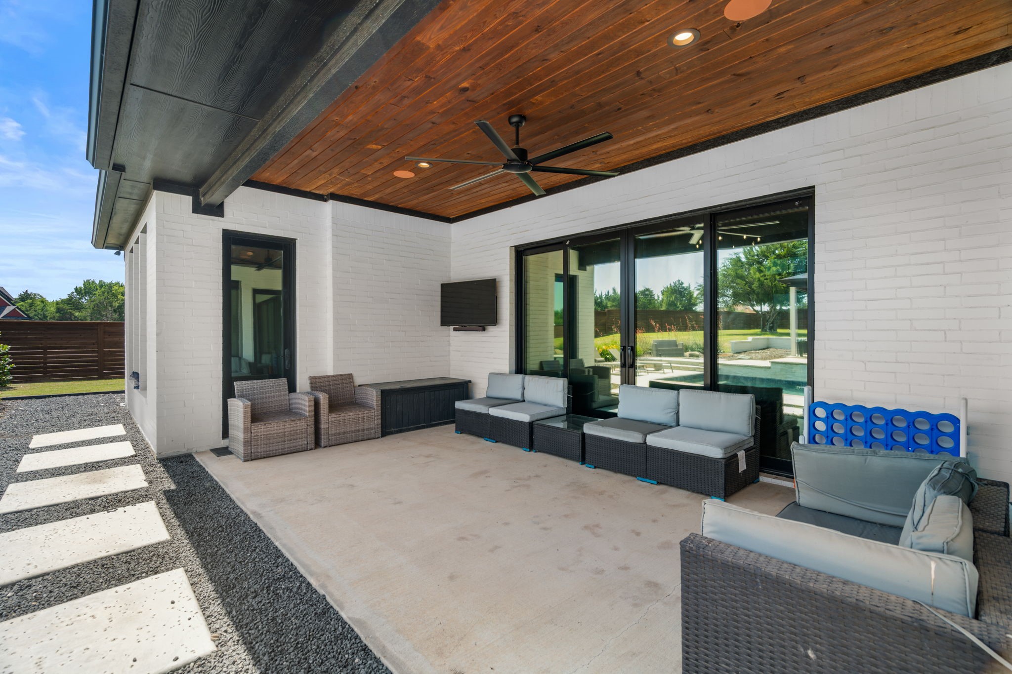 4940 Golden Bell Lane