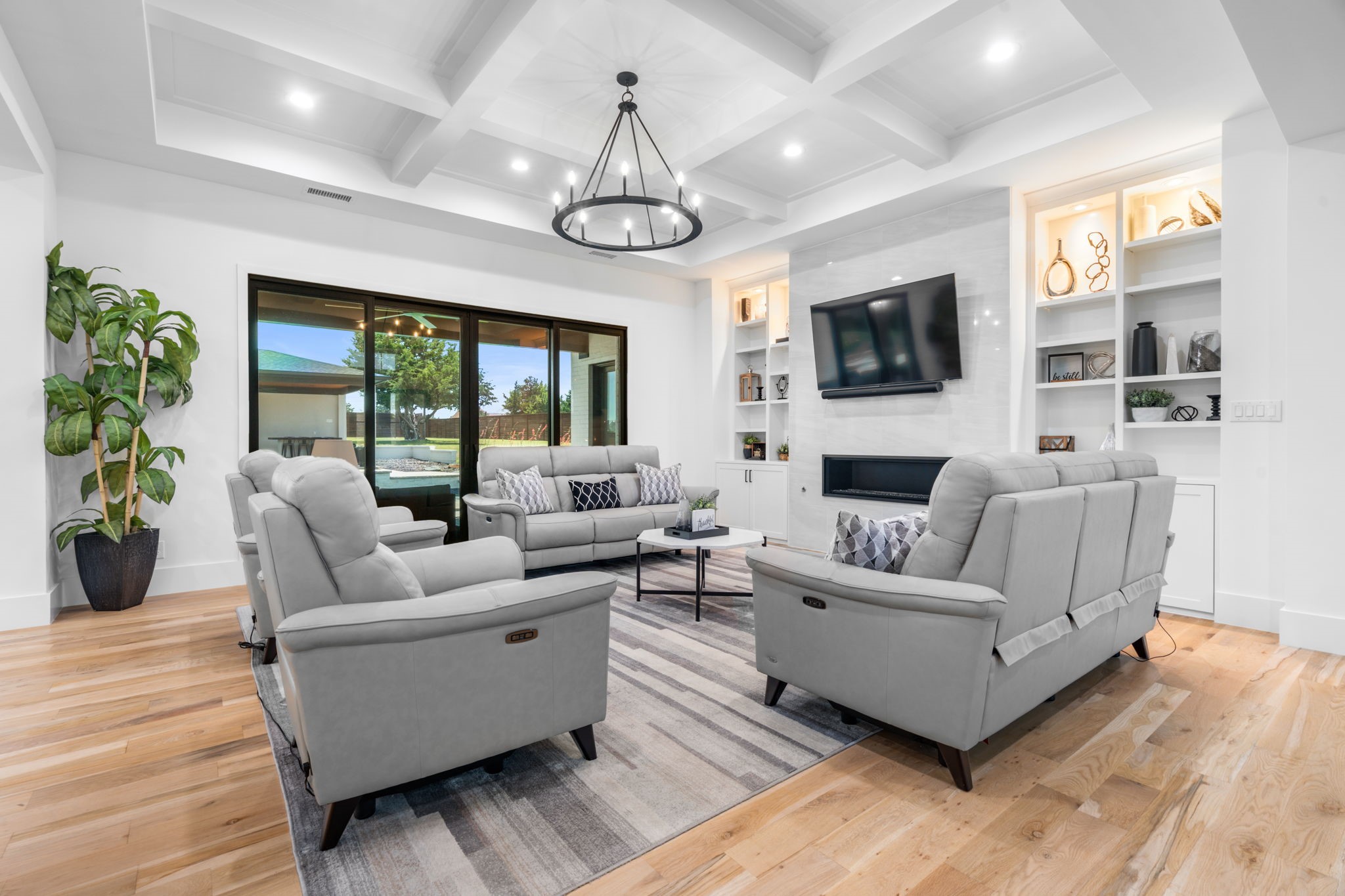 4940 Golden Bell Lane