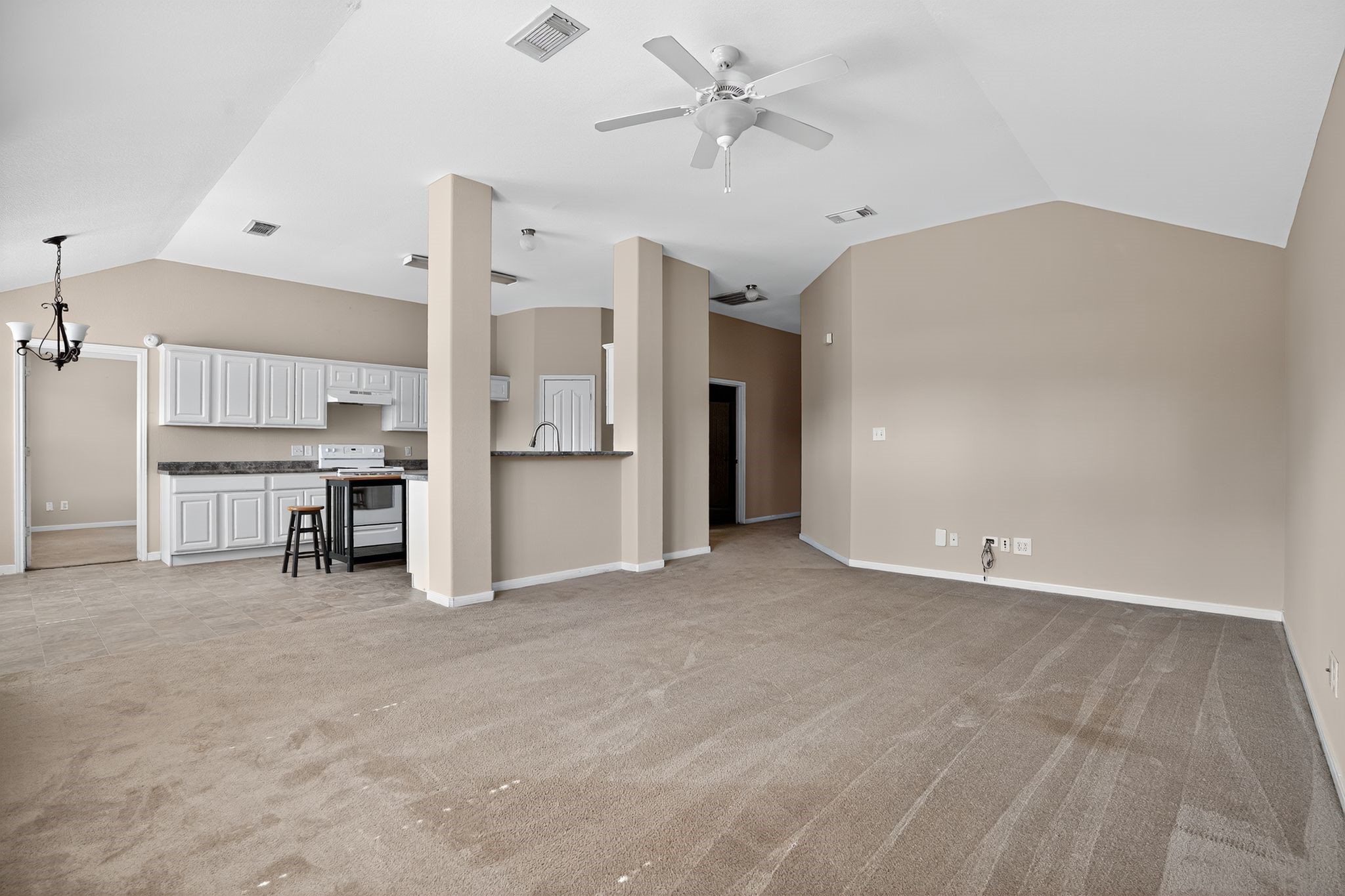 12040 Maverick Drive