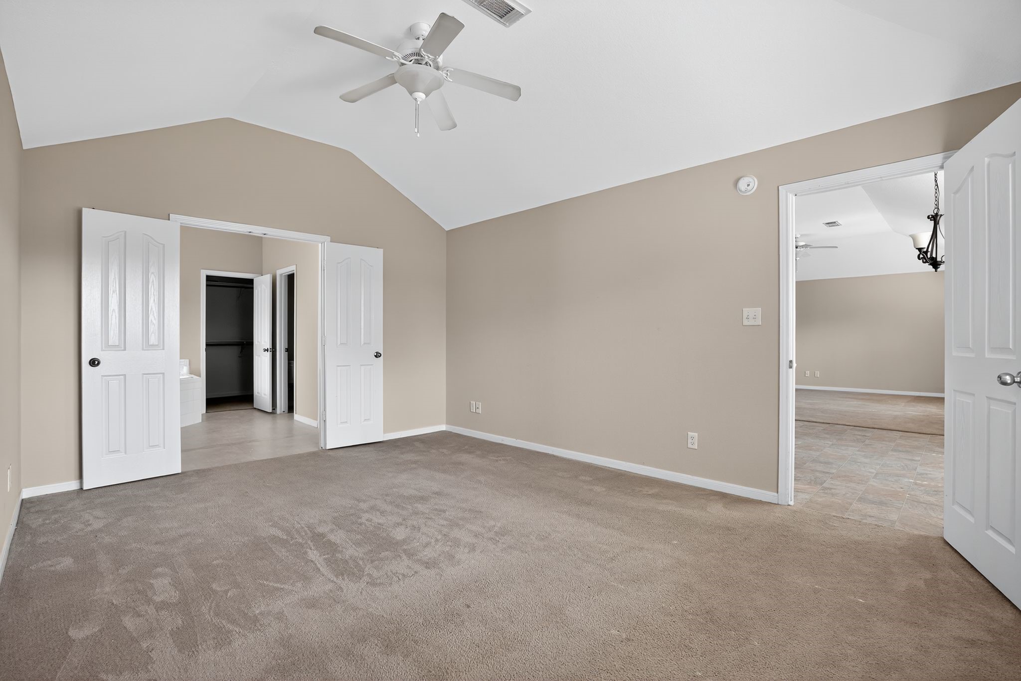 12040 Maverick Drive