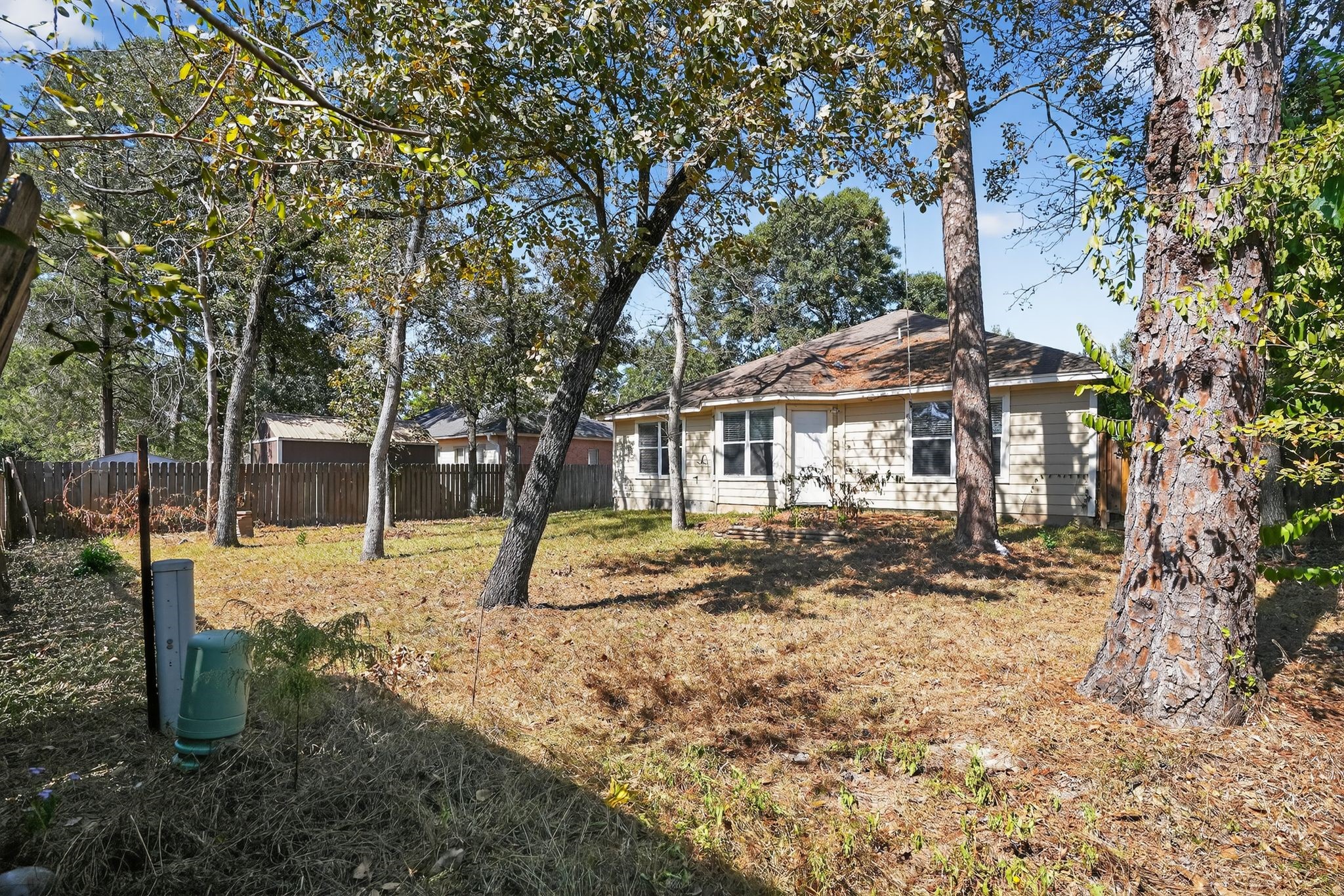 12040 Maverick Drive