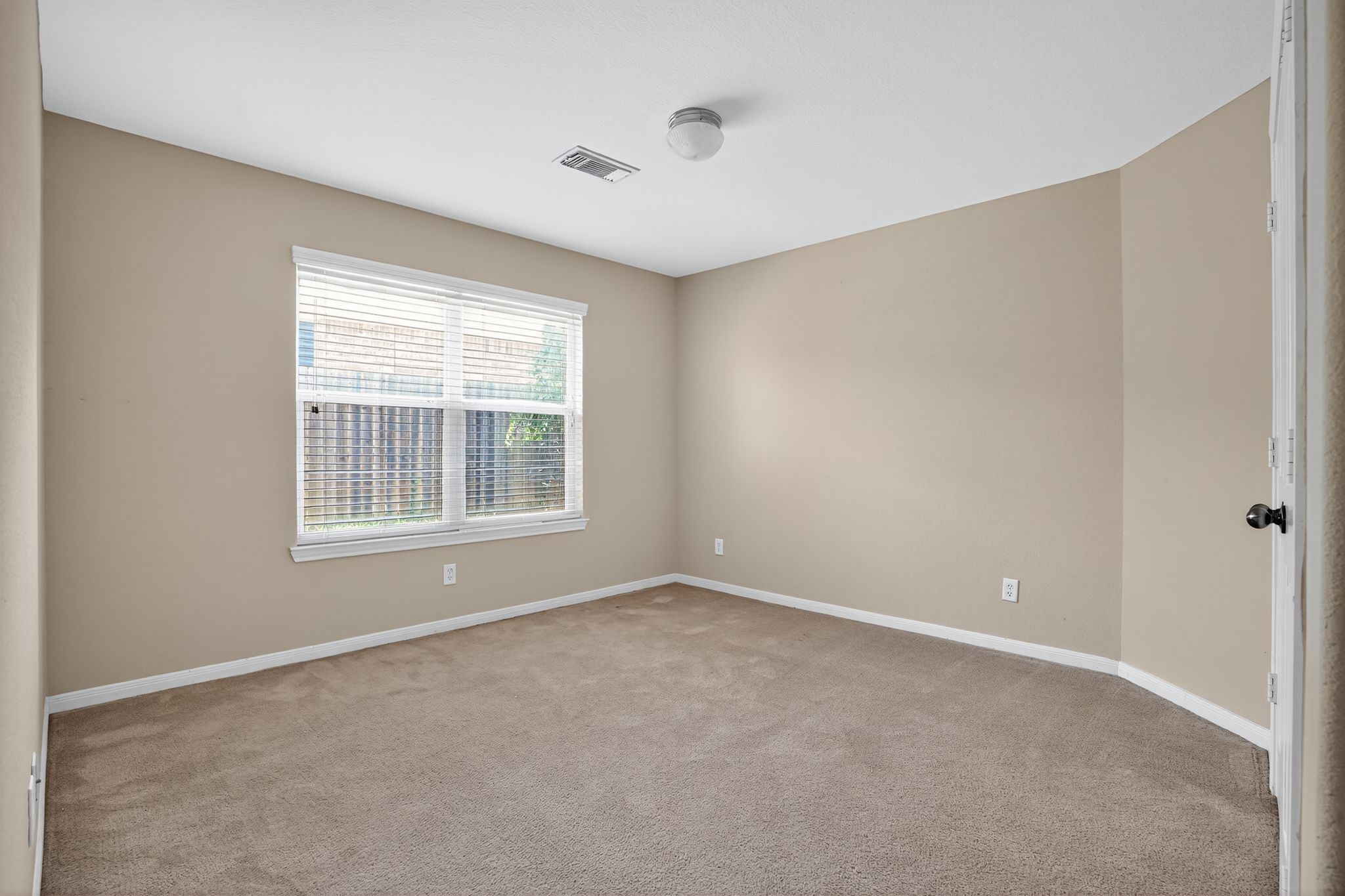 12040 Maverick Drive